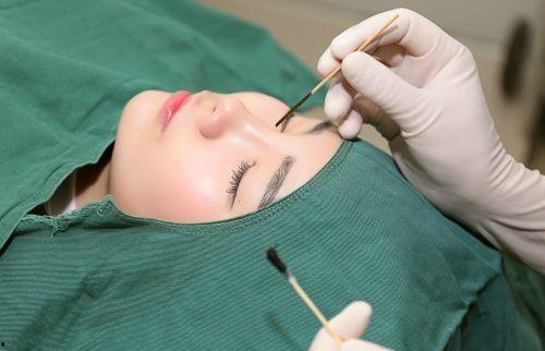 爆料医美整形骗局视频,视频揭露行业黑幕  第1张